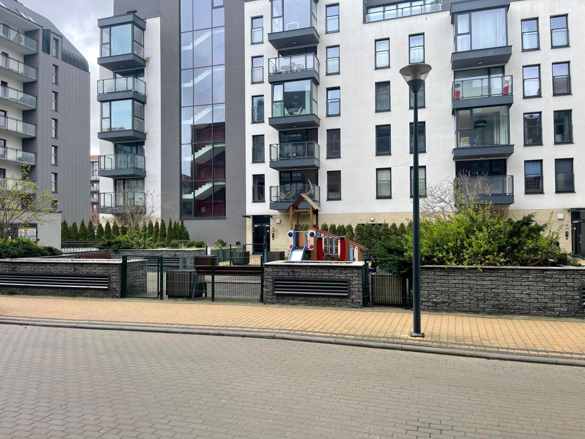 Island Modern Box Apartment Gdańsk Kültér fotó